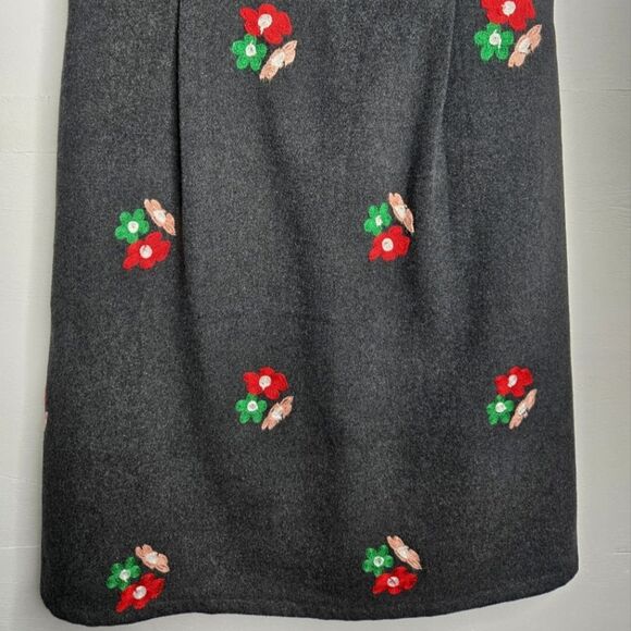 Veeko Embroidered Floral Wool Blend Sleeveless Dress A Line Mini Size US 4 | 34 - Picture 4 of 12